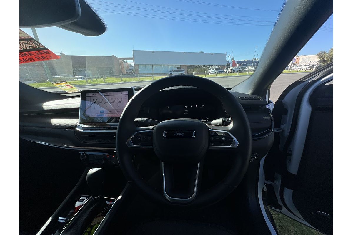 2023 Jeep Compass Trailhawk M6