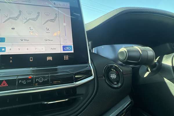 2023 Jeep Compass Trailhawk M6