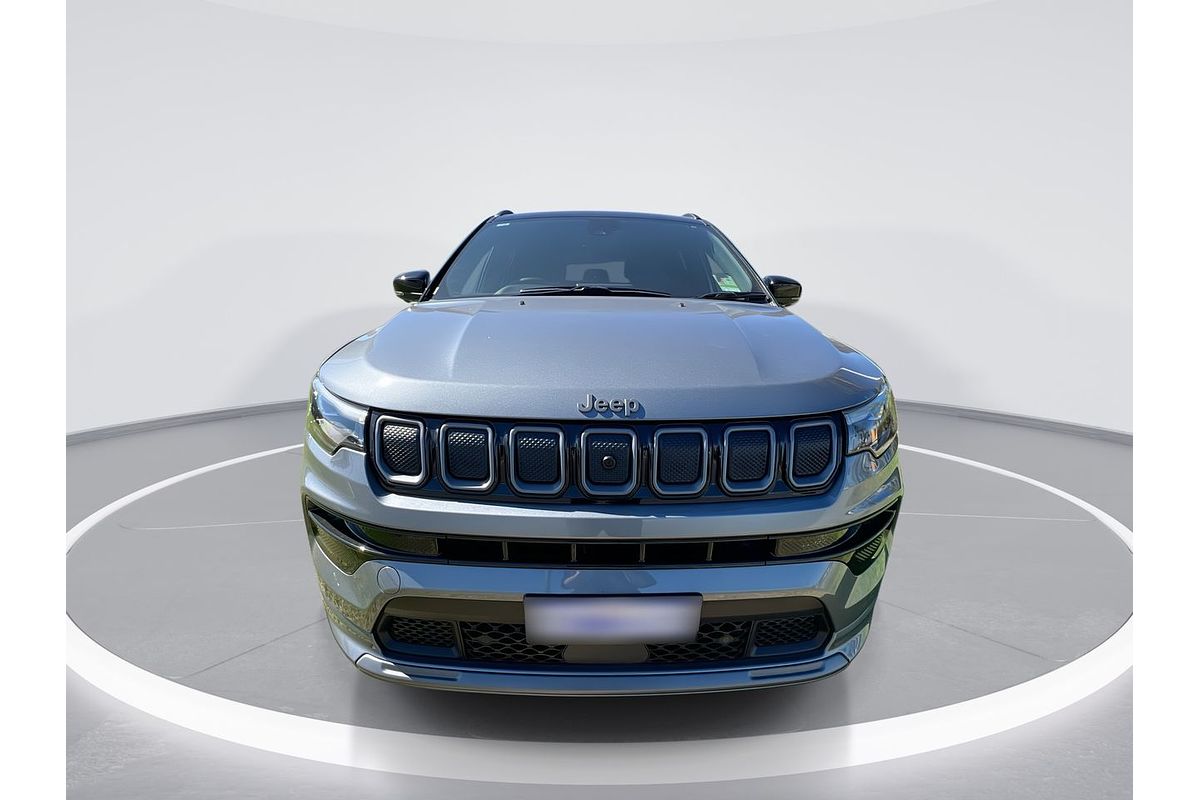 2023 Jeep Compass S-Limited M6