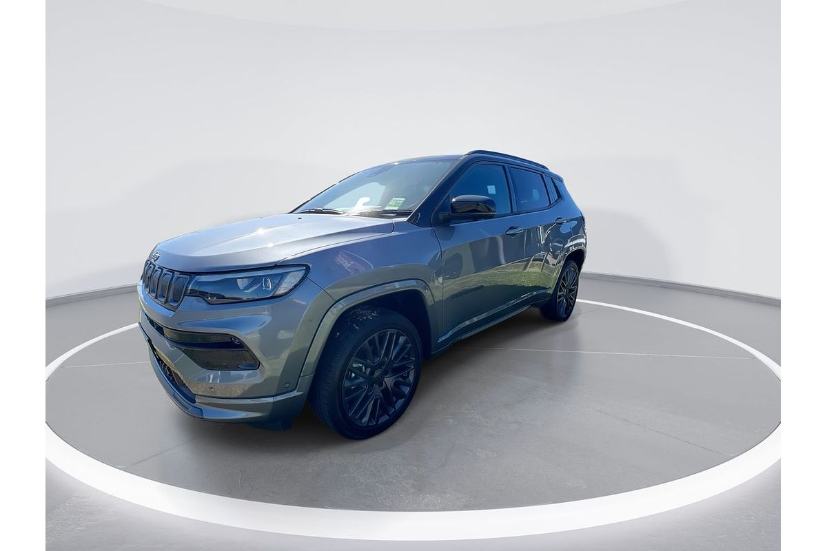 2023 Jeep Compass S-Limited M6