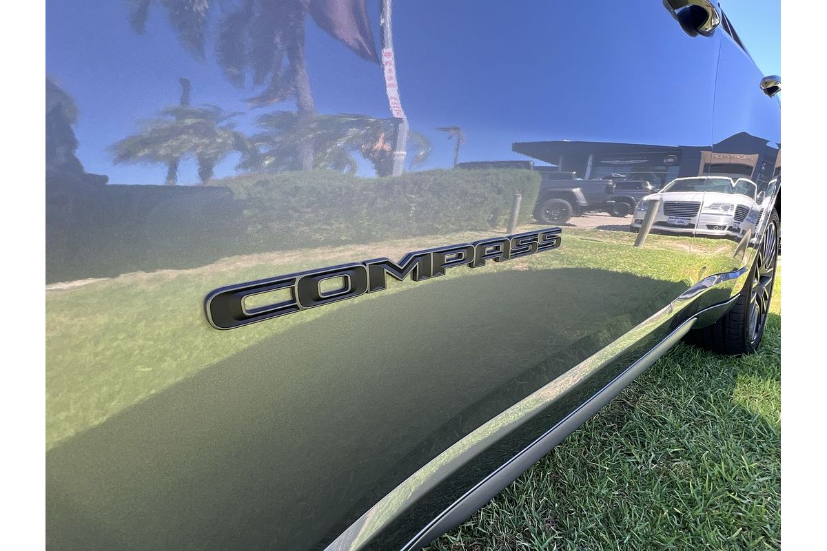 2023 Jeep Compass S-Limited M6