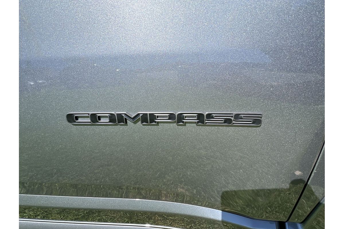 2023 Jeep Compass S-Limited M6