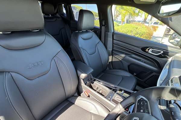 2023 Jeep Compass S-Limited M6