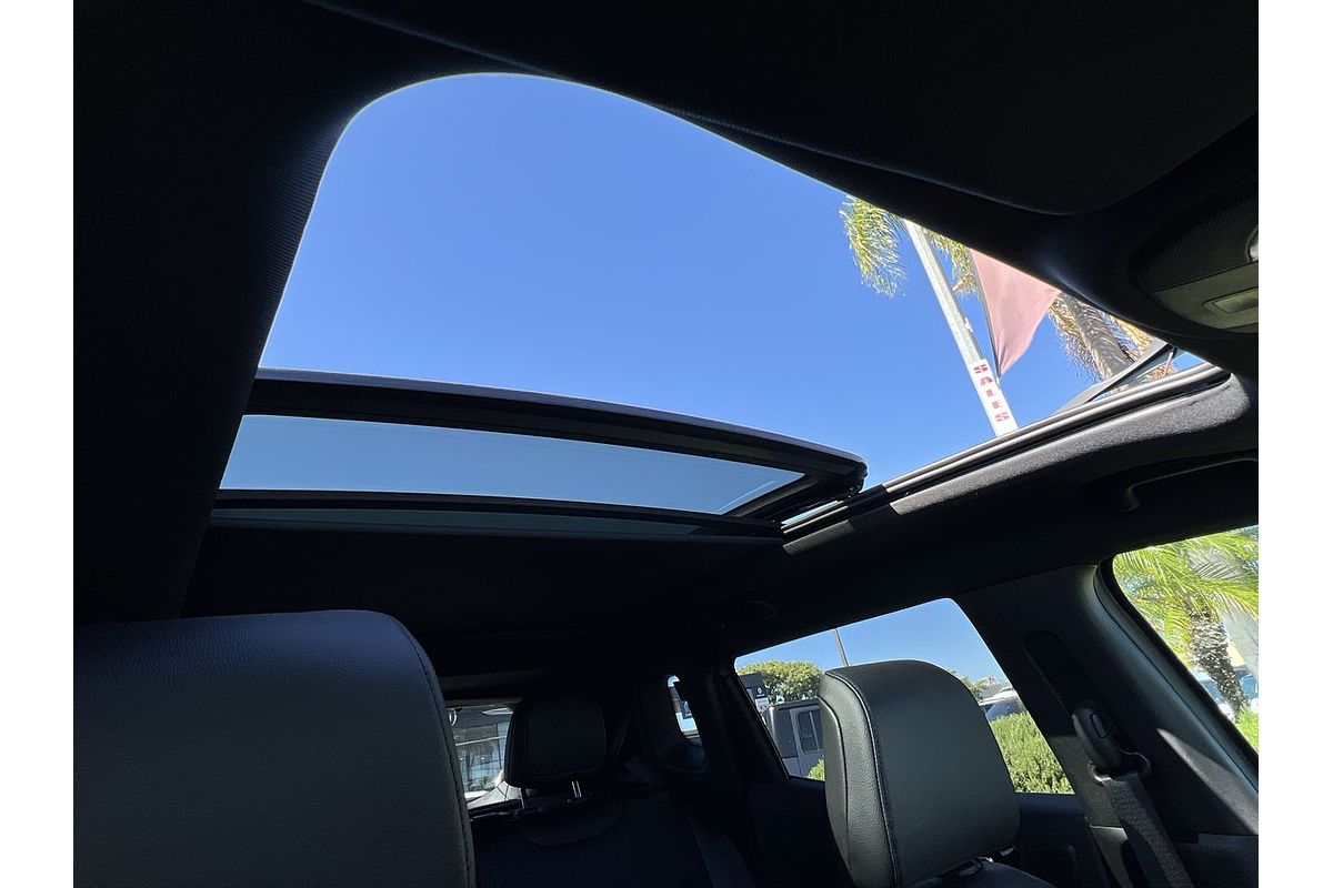 2023 Jeep Compass S-Limited M6