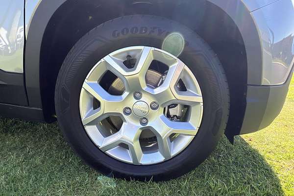 2024 Jeep Avenger Longitude JJ