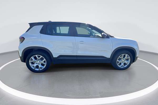 2024 Jeep Avenger Limited JJ