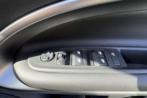 2024 Jeep Avenger Limited JJ