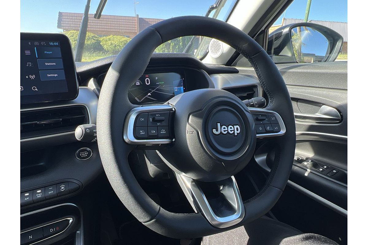 2024 Jeep Avenger Limited JJ