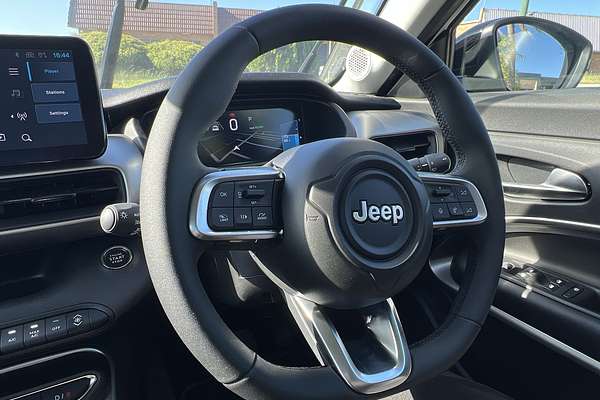 2024 Jeep Avenger Limited JJ