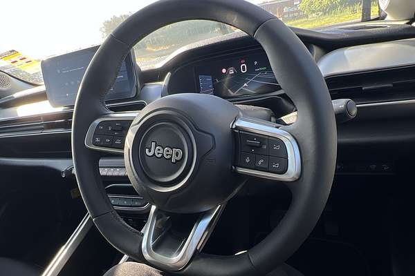 2024 Jeep Avenger Limited JJ