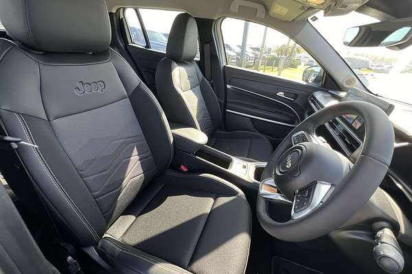 2024 Jeep Avenger Limited JJ