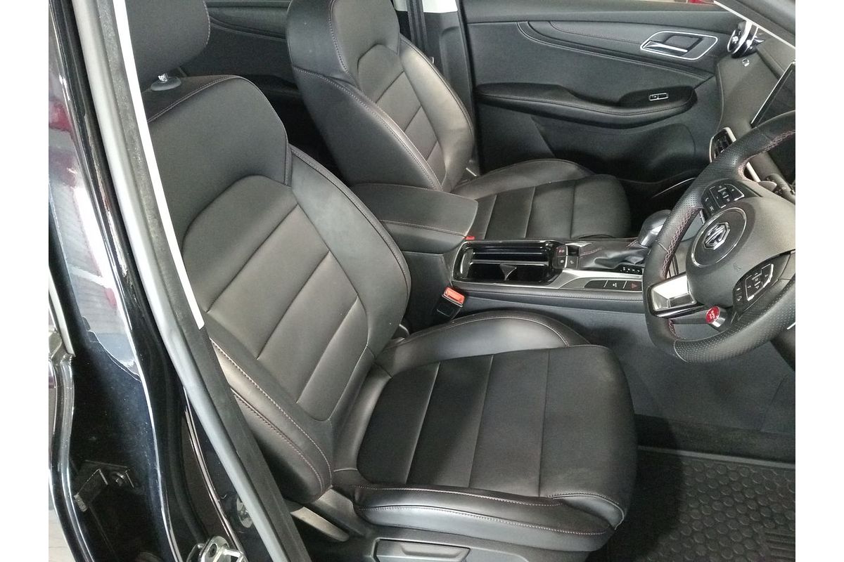 2023 MG HS Excite SAS23