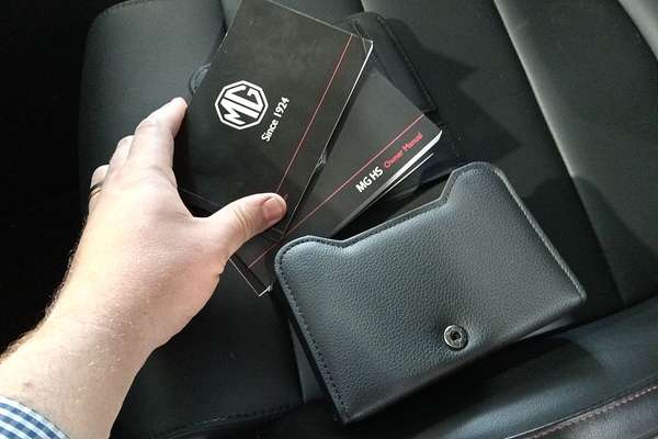 2023 MG HS Excite SAS23