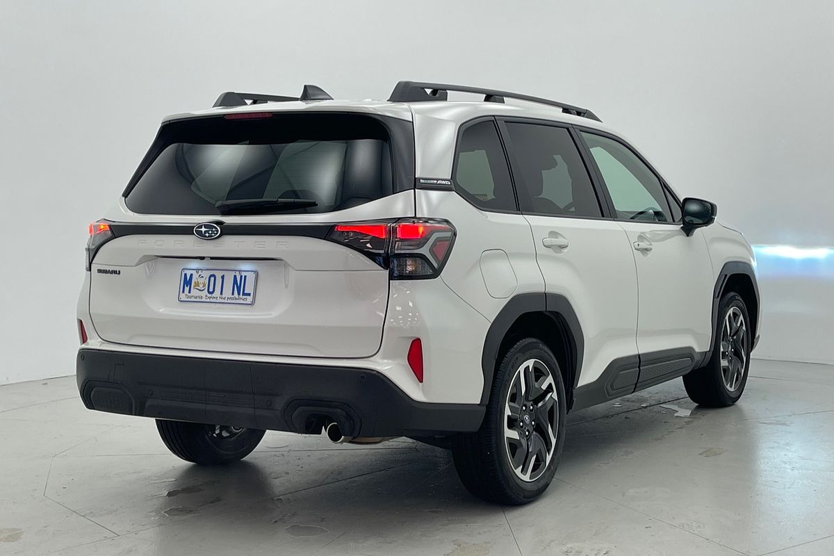 2025 Subaru Forester S6