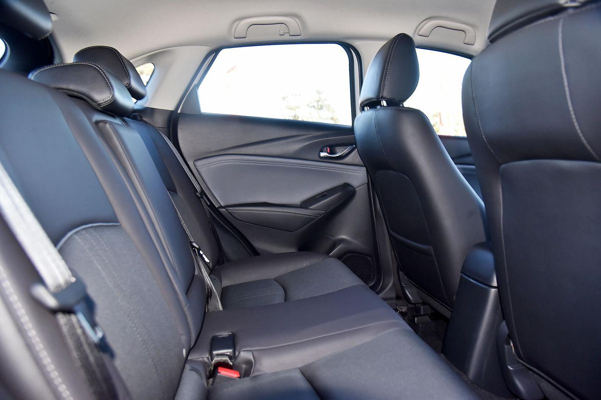 2022 Mazda CX-3 sTouring DK