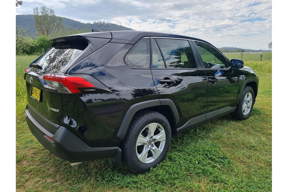 2021 Toyota RAV4 GX AXAH52R