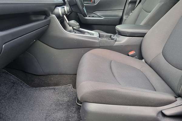 2021 Toyota RAV4 GX AXAH52R