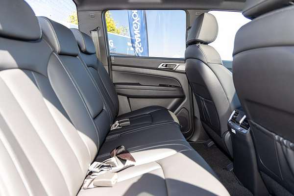 2025 KGM Musso Ultimate Q261 4X4