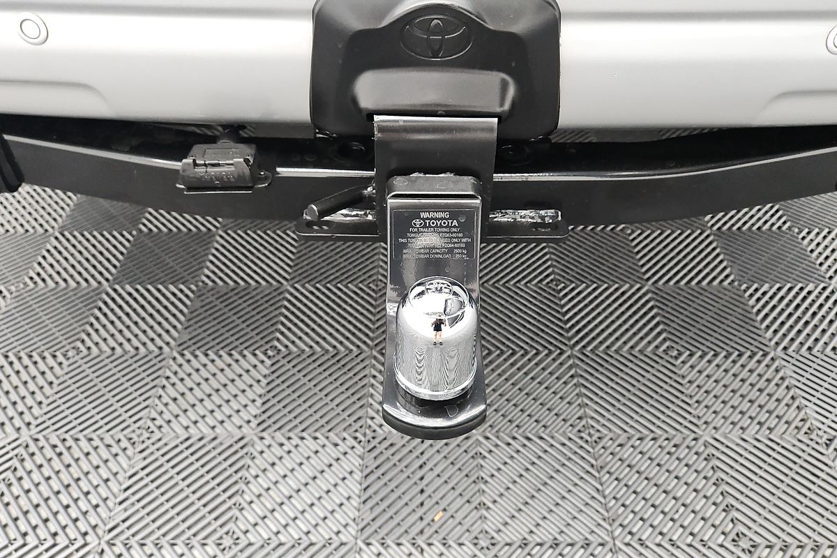 2016 Toyota Landcruiser Prado Kakadu GDJ150R