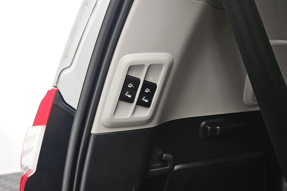 2016 Toyota Landcruiser Prado Kakadu GDJ150R