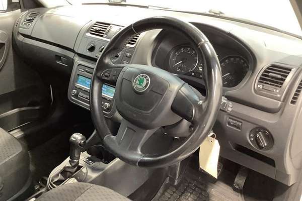 2012 SKODA Fabia 77TSI 5JF