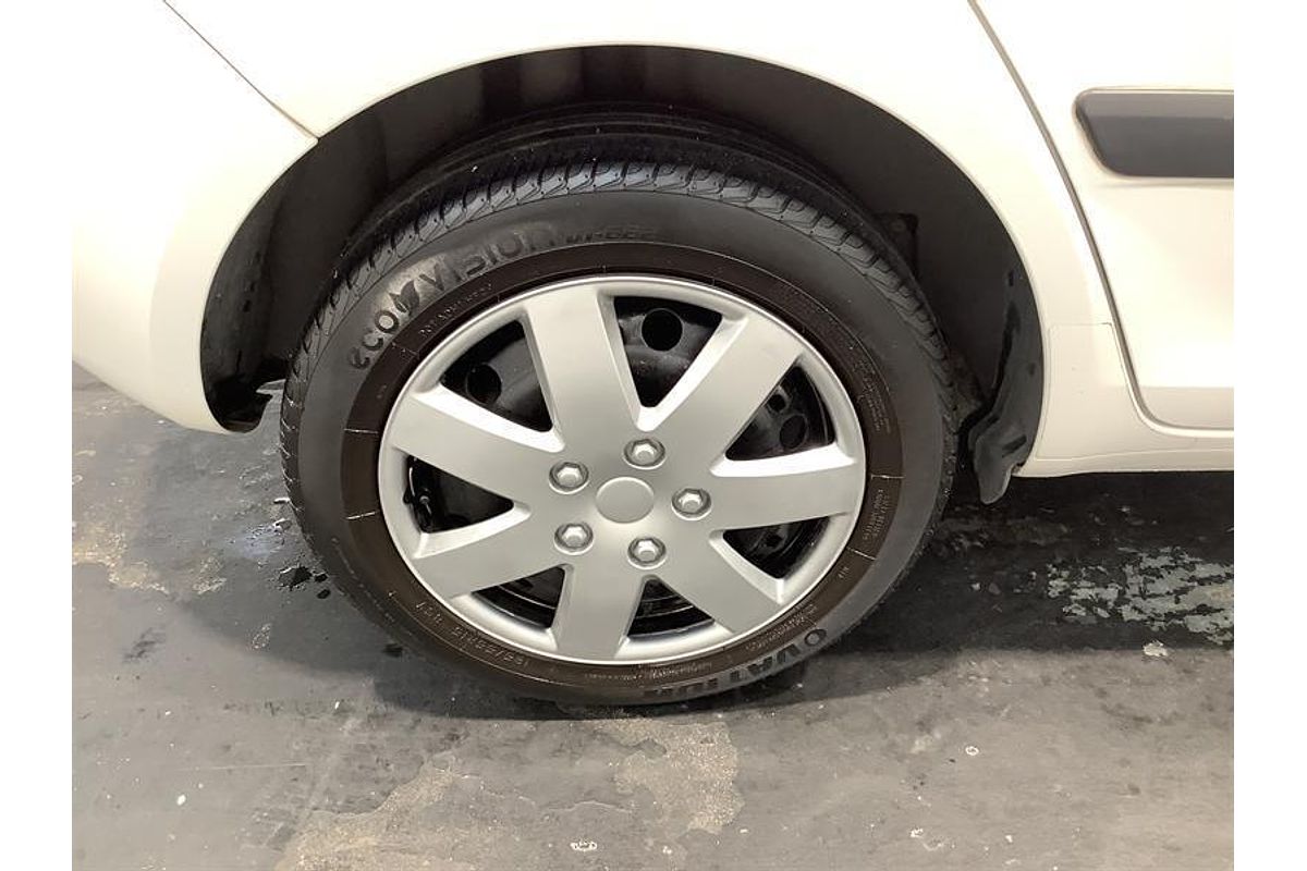 2012 SKODA Fabia 77TSI 5JF