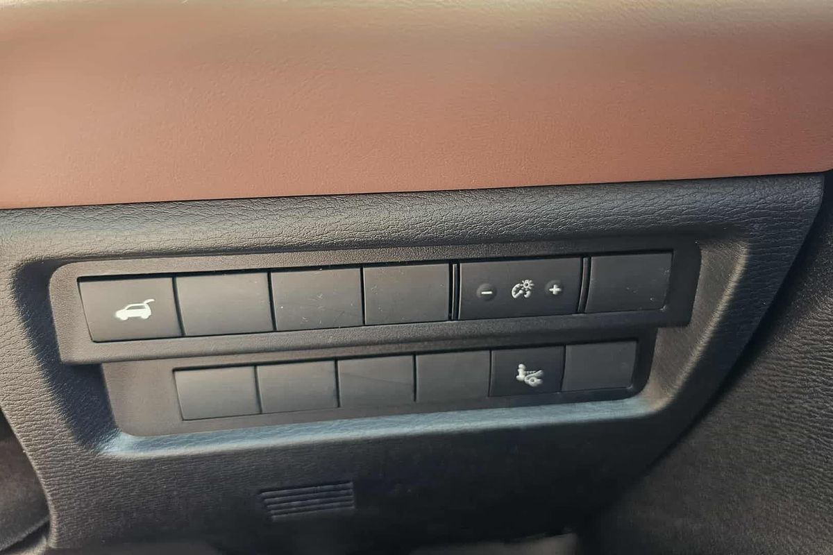 2025 Mitsubishi Outlander Exceed Tourer ZM