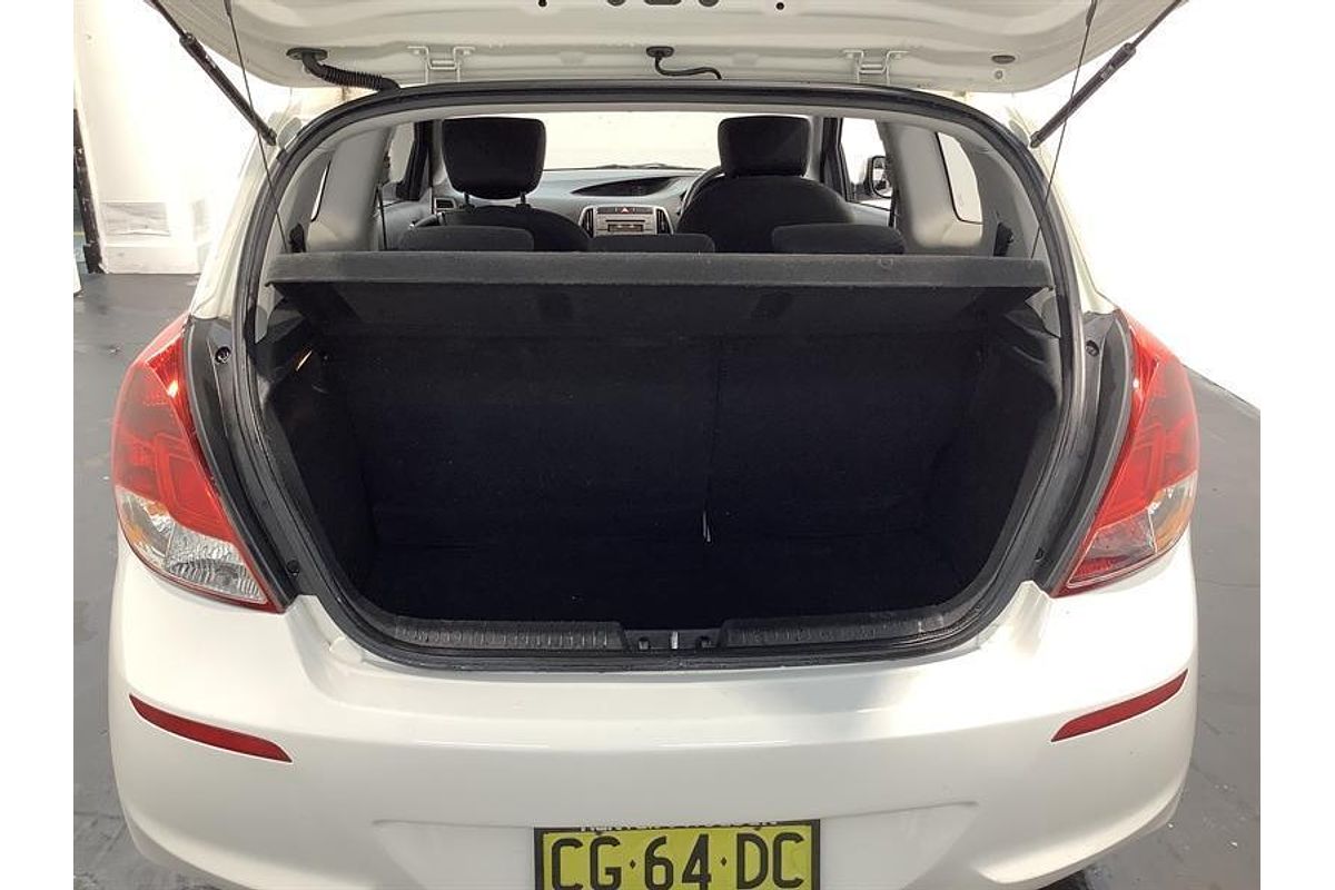 2013 Hyundai i20 Active PB