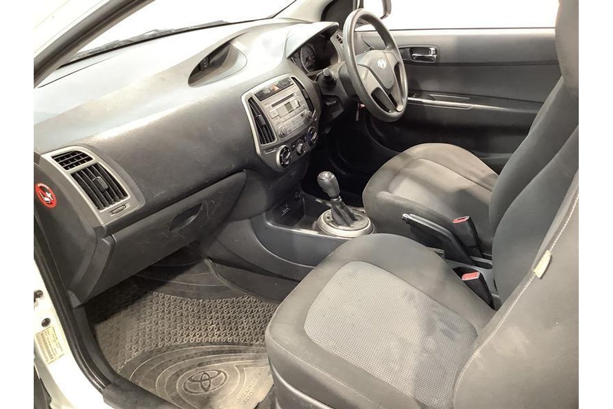 2013 Hyundai i20 Active PB