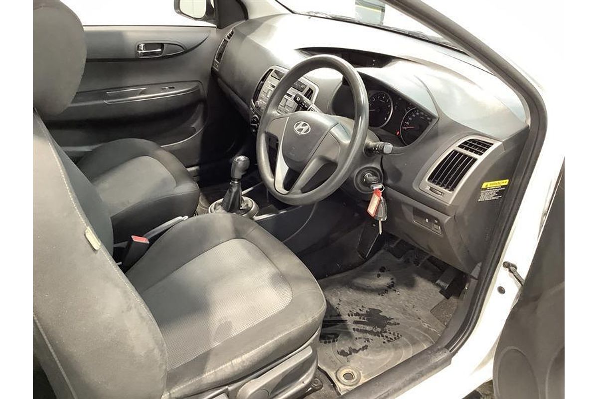 2013 Hyundai i20 Active PB