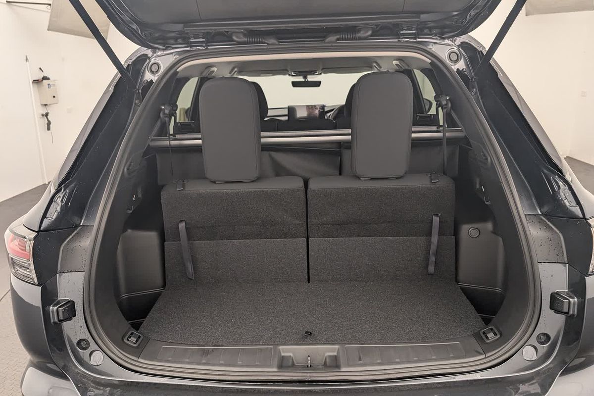 2025 Mitsubishi Outlander LS ZM