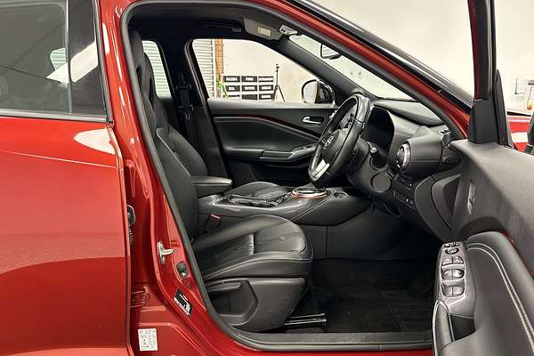 2022 Nissan JUKE ST-L F16