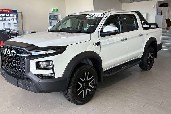 2025 JAC T9 Oasis  All Wheel Drive