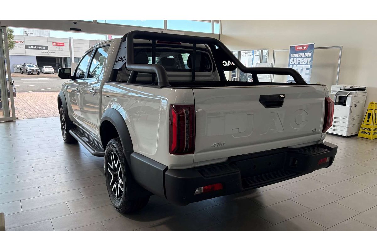 2025 JAC T9 Oasis  All Wheel Drive