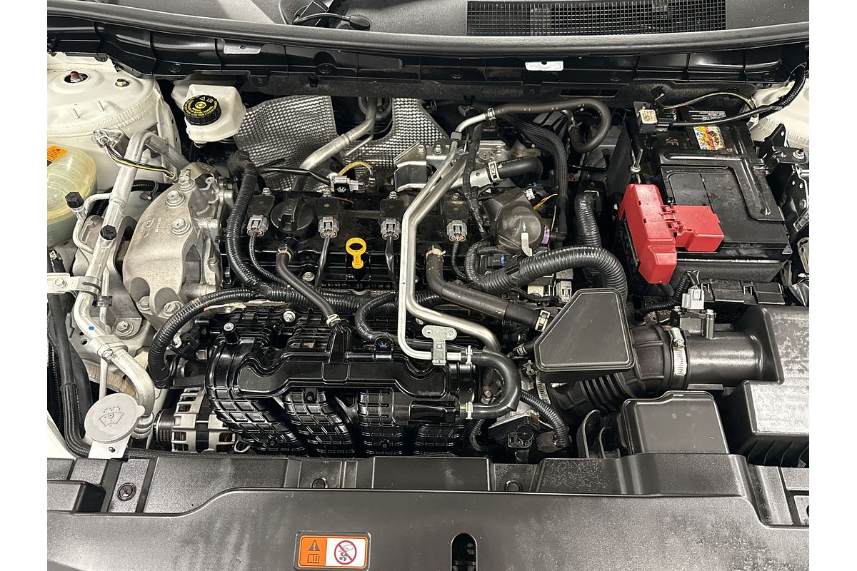2023 Mitsubishi Outlander ES ZM