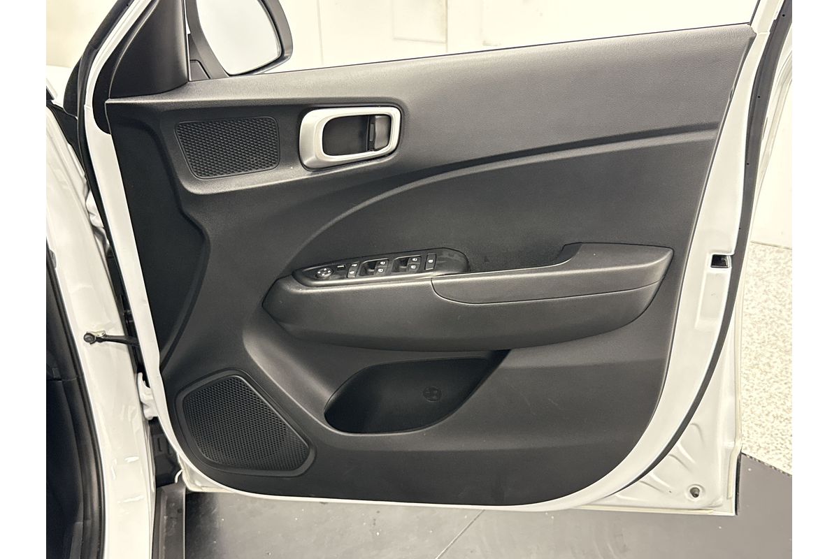 2023 Hyundai Venue Active QX.V5