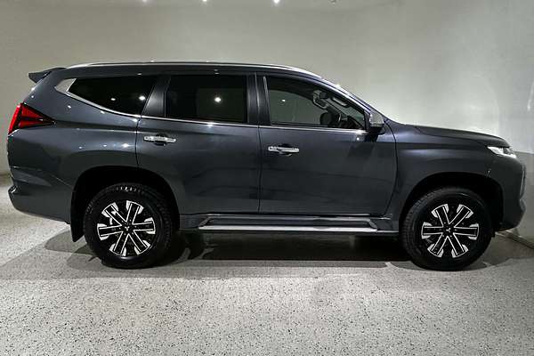 2022 Mitsubishi Pajero Sport Exceed QF