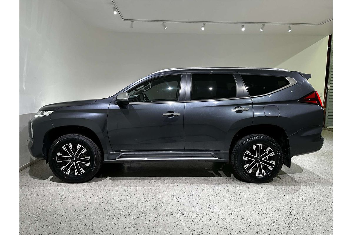 2022 Mitsubishi Pajero Sport Exceed QF