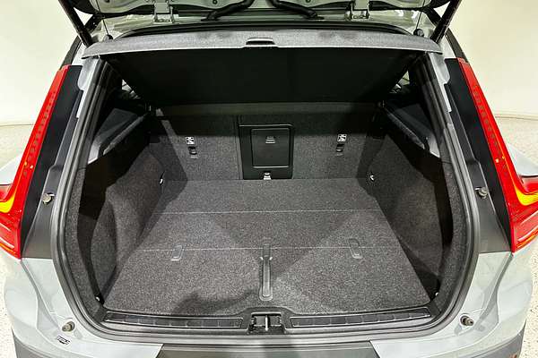 2023 Volvo XC40 Recharge Twin Pure Electric