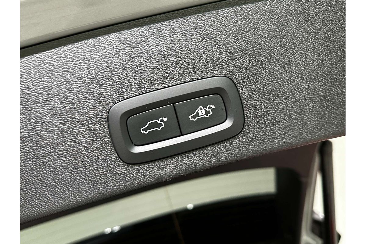 2023 Volvo XC40 Recharge Twin Pure Electric