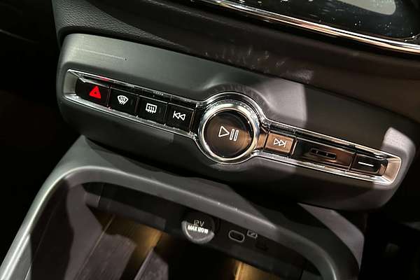 2023 Volvo XC40 Recharge Twin Pure Electric