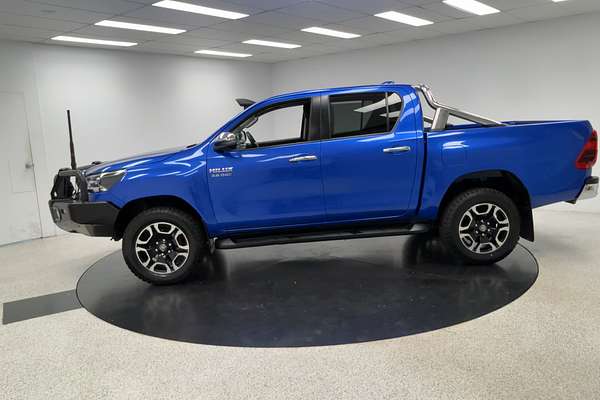 2022 Toyota Hilux SR5 GUN126R 4X4
