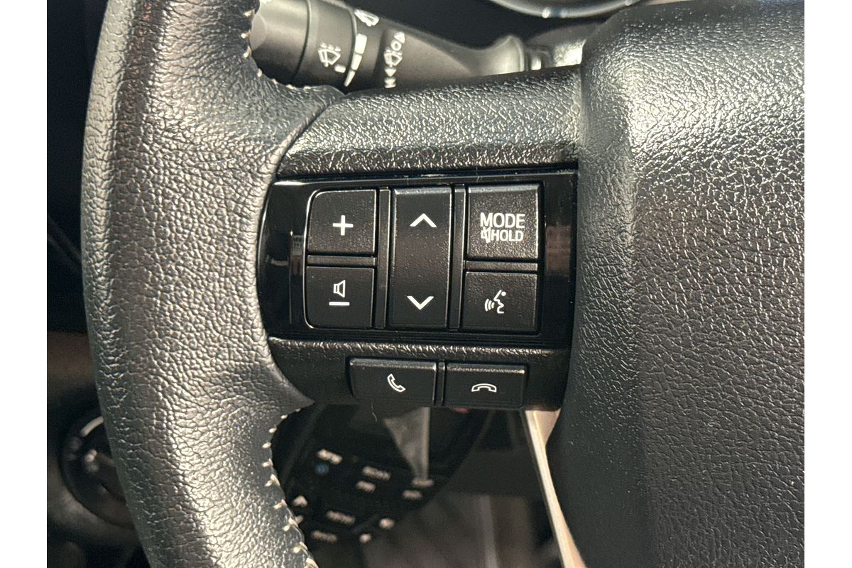 2022 Toyota Hilux SR5 GUN126R 4X4