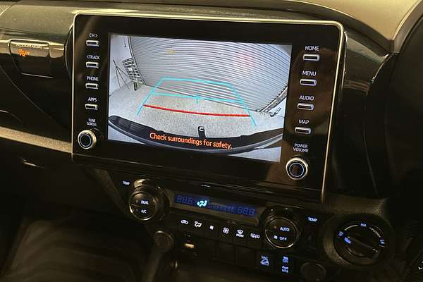 2022 Toyota Hilux SR5 GUN126R 4X4