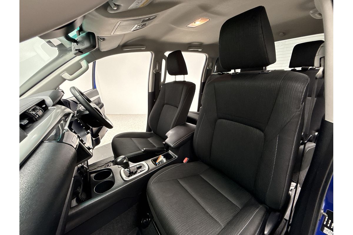 2022 Toyota Hilux SR5 GUN126R 4X4
