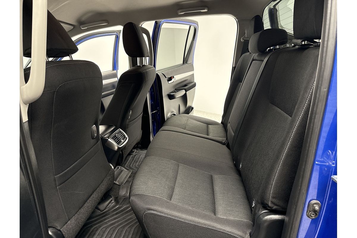 2022 Toyota Hilux SR5 GUN126R 4X4