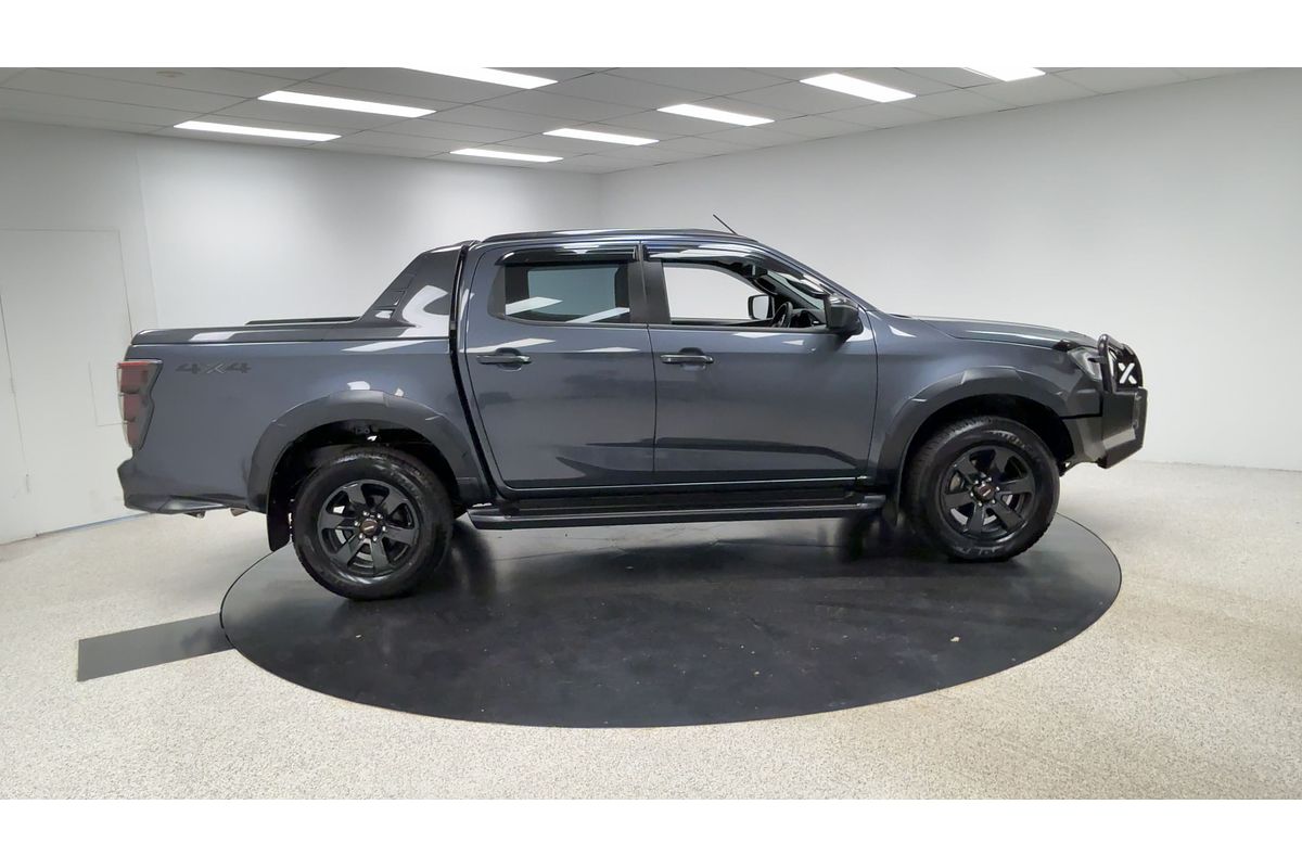 2025 Isuzu D-MAX X-TERRAIN 4X4