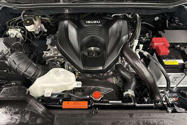 2025 Isuzu D-MAX X-TERRAIN 4X4