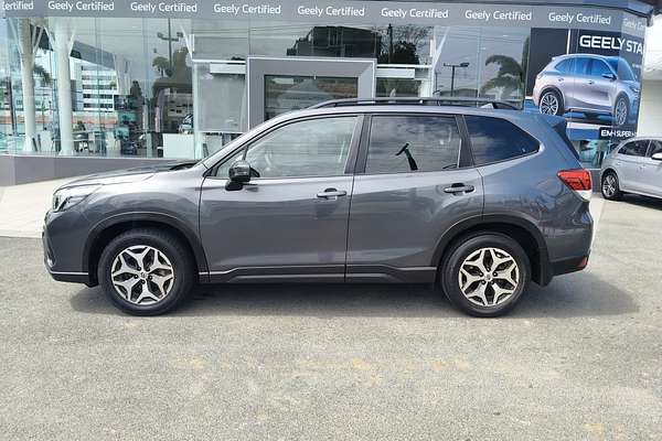 2021 Subaru Forester 2.5i S5