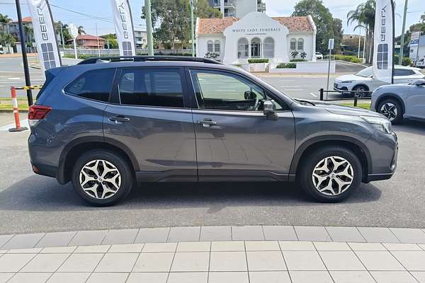 2021 Subaru Forester 2.5i S5
